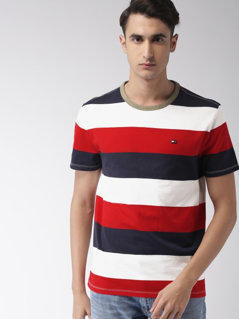 

Tommy Hilfiger Men Red & White Colourblocked Round Neck T-shirt