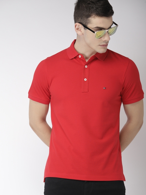 

Tommy Hilfiger Men Red Solid Polo Collar T-shirt