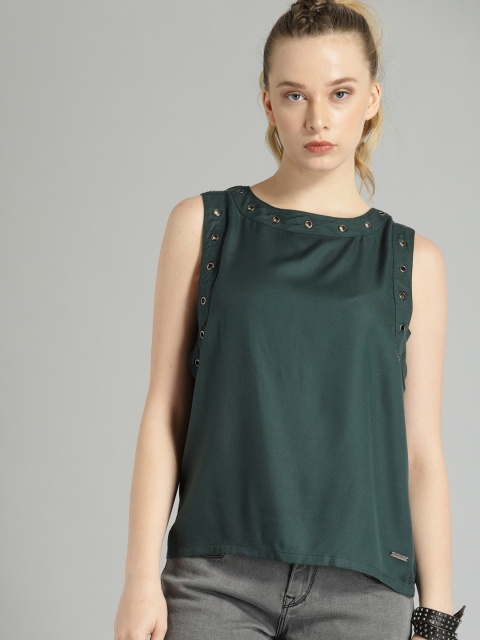 

The Roadster Lifestyle Co Women Green Solid Top