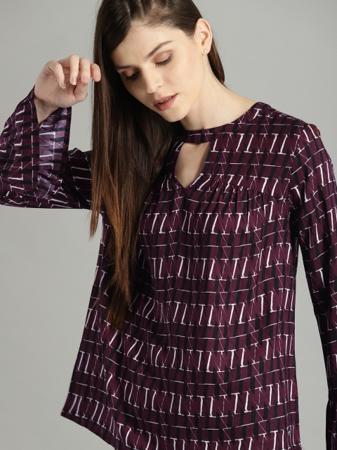 

Roadster Women Burgundy Printed Top