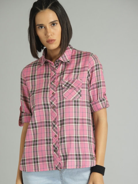 

Roadster Women Pink & Grey Regular Fit Checked Casual Shirt