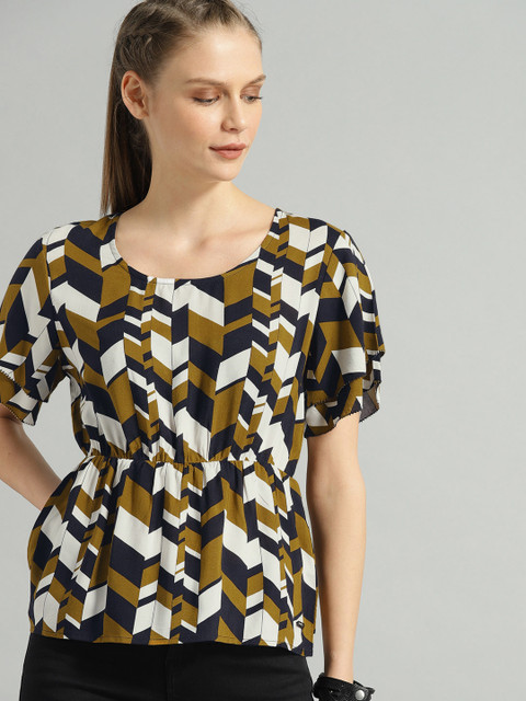 

The Roadster Lifestyle Co Women White & Olive green Printed Cinched Waist Top