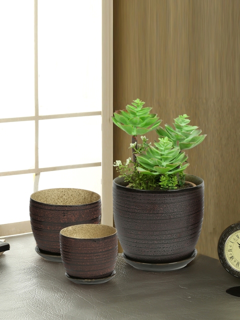 

Aapno Rajasthan Set of 3 Brown Ceramic Flower Vases
