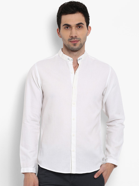 

Mufti Men White Slim Fit Solid Casual Shirt