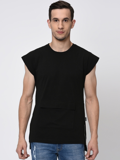 

Rigo Men Black Solid Slim Fit Tshirt