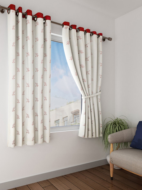 

Cortina Maroon & White Printed Window Curtains