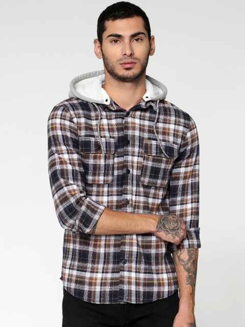 

ONLY & SONS Men Brown Regular Fit Checked Casual Shirt