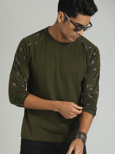 

Roadster Men Olive Green Camo Sleeve Round Neck T-shirt