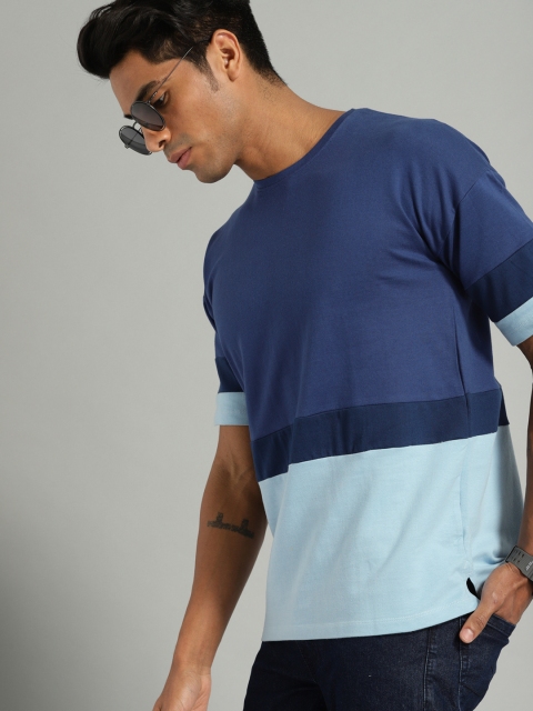 

Roadster Men Blue Colourblocked Round Neck T-shirt, Navy blue