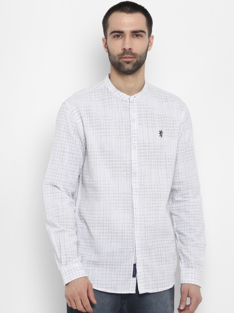 

Red Tape Men Off-White Regular Fit Checked Casual Shirt