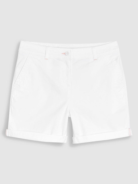 

next Women White Solid Regular Fit Regular Shorts