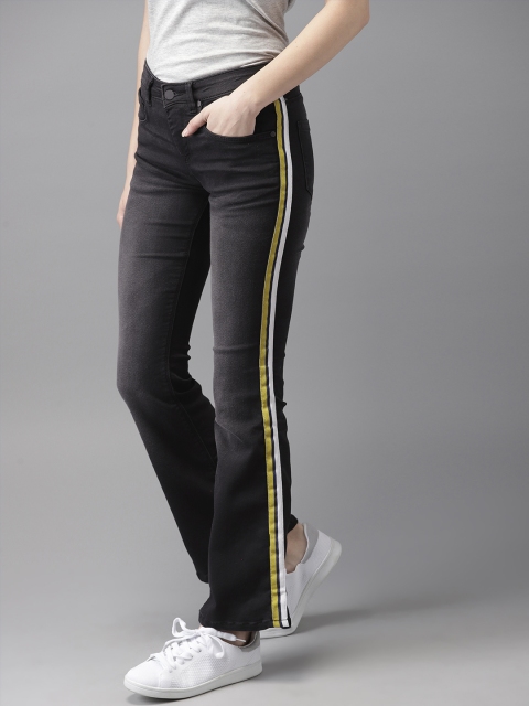 

HERE&NOW Women Black Bootcut Mid-Rise Clean Look Stretchable Jeans