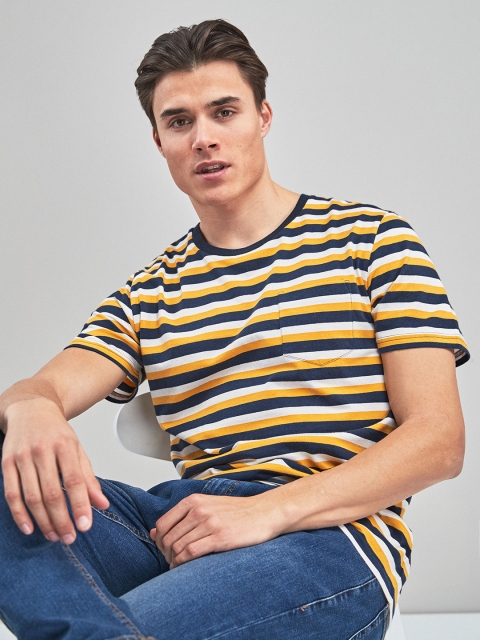 

next Men Blue Striped Round Neck T-shirt