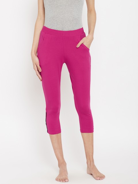 

Sweet Dreams Women Fuchsia Pink Solid Casual Lounge Capris