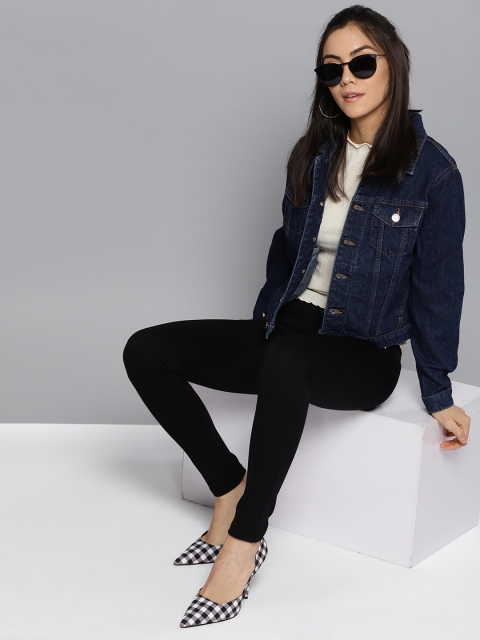 

Harpa Women Black Solid Treggings