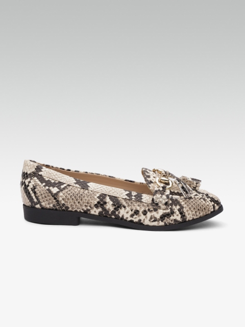 

DOROTHY PERKINS Women Beige & Black Snakeskin Textured Loafers