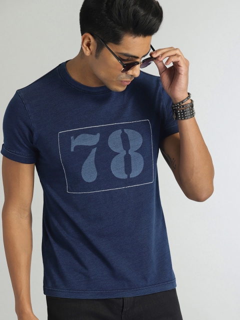 

Roadster Men Navy Printed Round Neck T-shirt, Navy blue