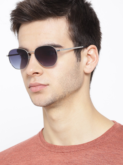 

United Colors of Benetton Unisex Oval Sunglasses BE7002MI, Blue
