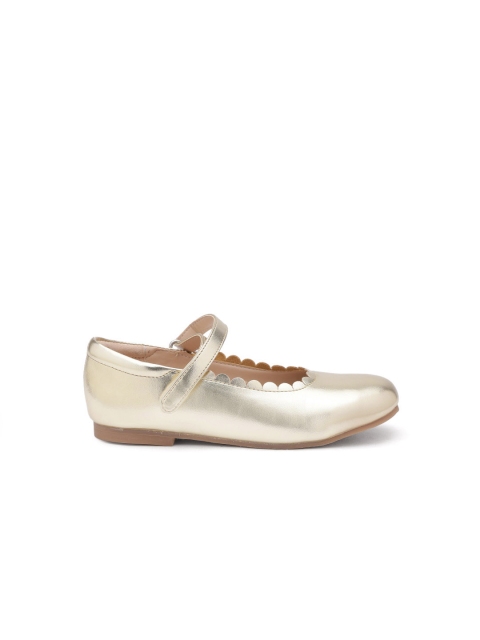 

Carlton London Girls Gold-Toned Solid Ballerinas