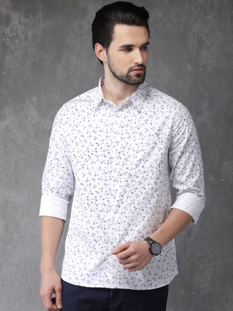 

Anouk Men White & Navy Blue Regular Fit Printed Casual Shirt