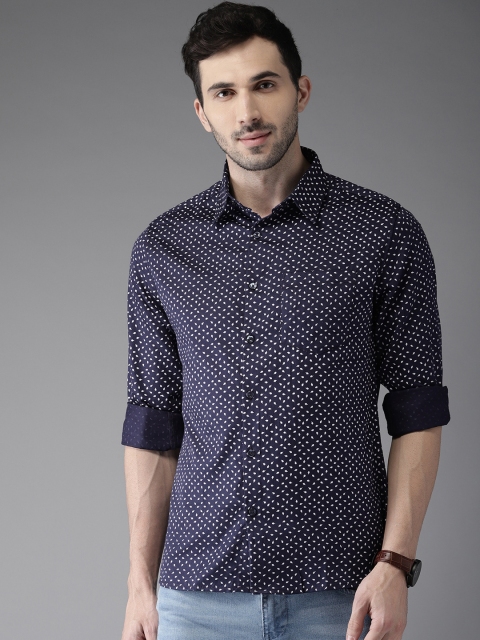 

Anouk Men Navy & White Regular Fit Printed Casual Shirt, Navy blue