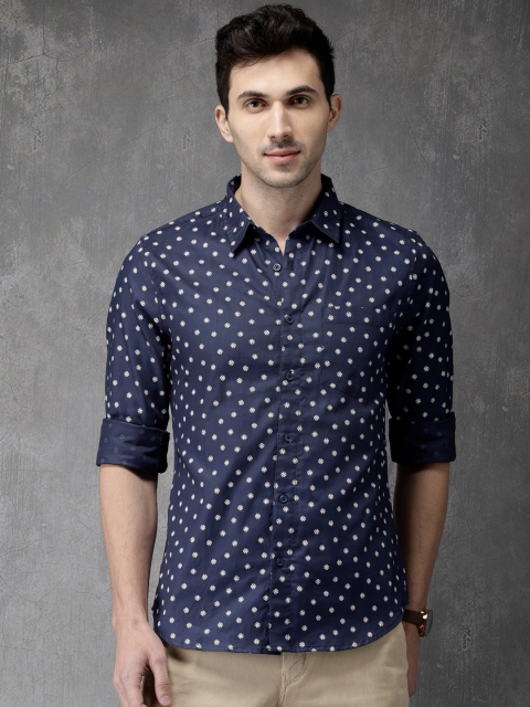 

Anouk Men Blue Regular Fit Printed Casual Shirt