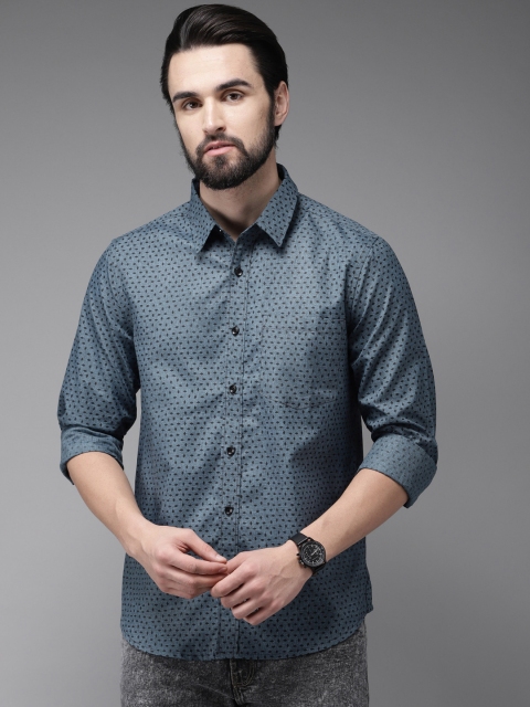 

Anouk Men Teal Blue & Black Regular Fit Printed Casual Shirt