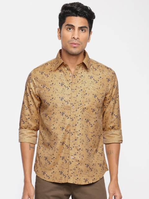 

Anouk Men Brown & Navy Blue Regular Fit Printed Casual Shirt