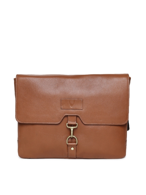 

Hidesign Men Tan Solid Leather Messenger Bag