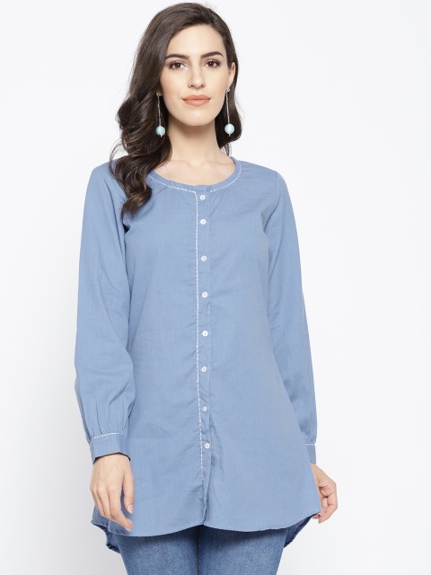 

Sangria Women Solid Top, Blue