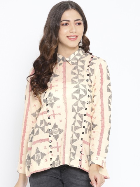 

Sangria Women Cream-Coloured & Black Printed Pure Cotton Top