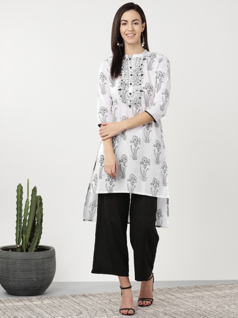 

Sangria Women White & Black Floral Printed Straight Kurta