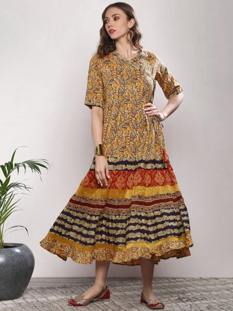 

Sangria Women Mustard Brown Printed Maxi Dress