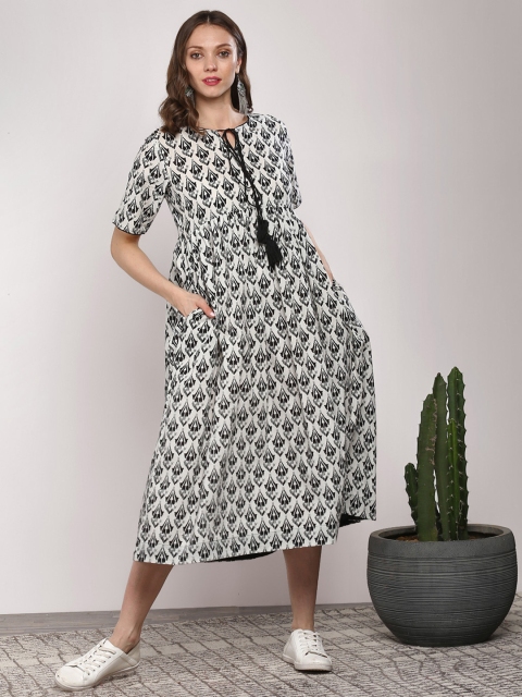 

Sangria Women White & Black Printed A-Line Dress