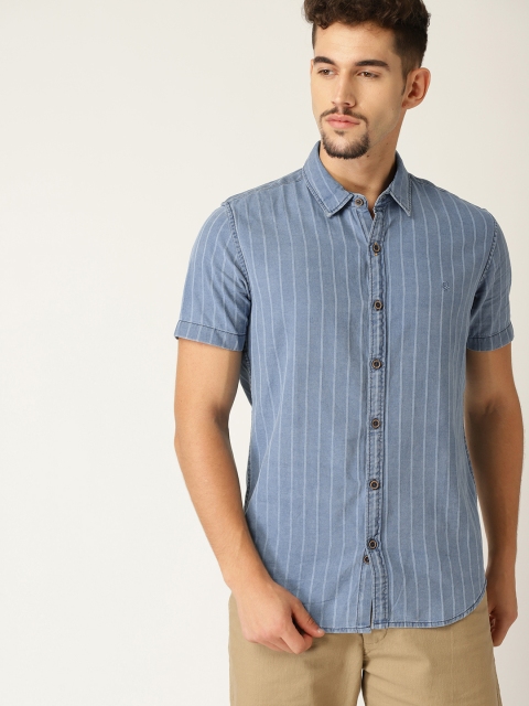 

United Colors of Benetton Men Blue & White Striped Slim Fit Chambray Casual Shirt