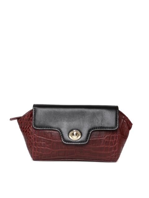 

Hidesign Women Red Textured Leather Clutch