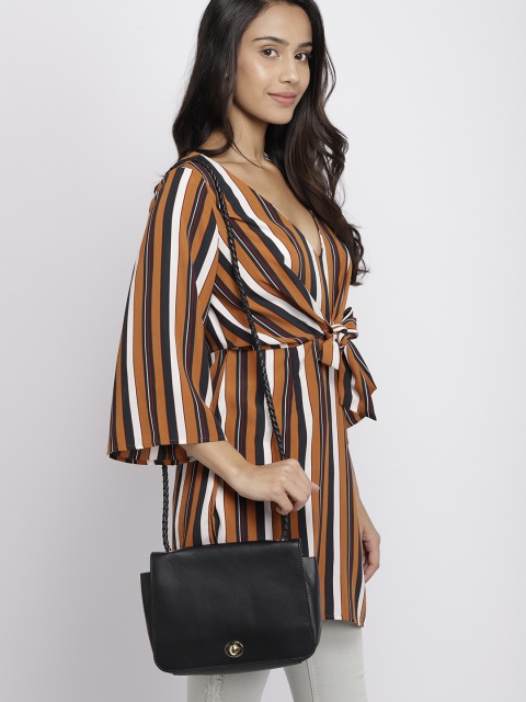 

Hidesign Black Solid Leather Sling Bag