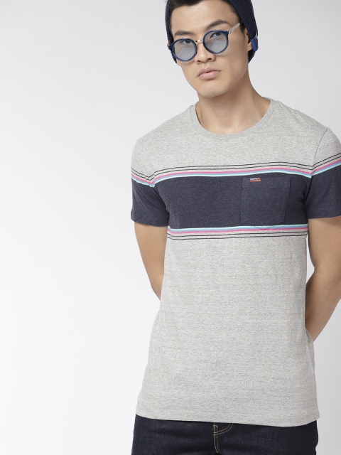 

Superdry Men Grey Melange & Navy Blue Colourblocked Round Neck T-shirt