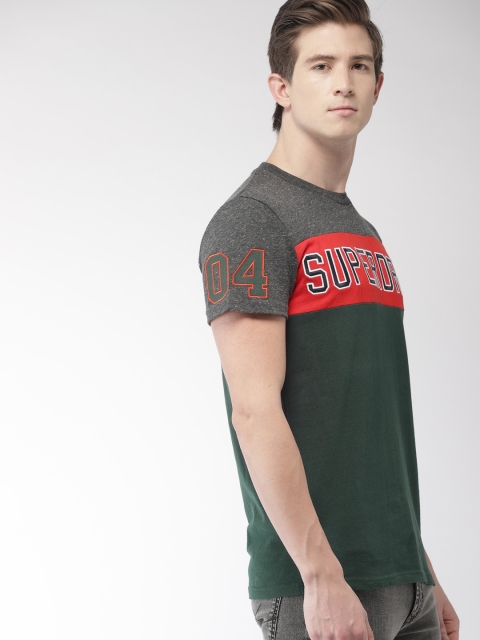 

Superdry Men Charcoal & Green Colourblocked Round Neck T-shirt