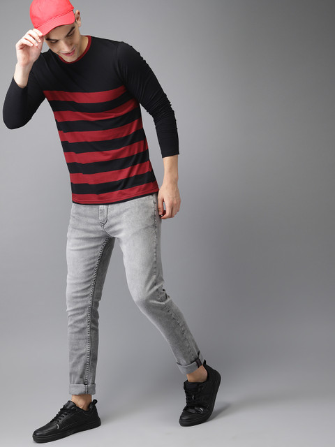 

HERE&NOW Men Black & Red Striped Round Neck T-shirt