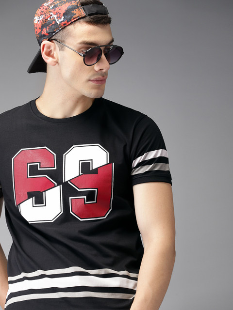 

HERE&NOW Men Black Printed Round Neck T-shirt