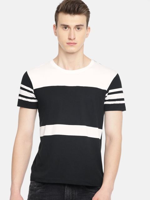 

HERE&NOW Men Black & White Striped Round Neck T-shirt
