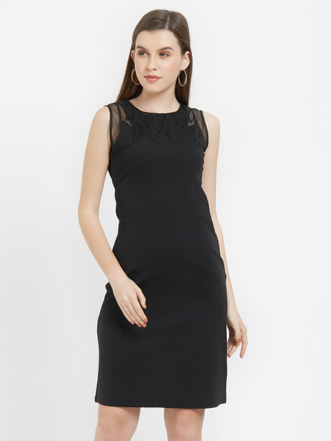 

Soie Women Black Solid Sheath Dress