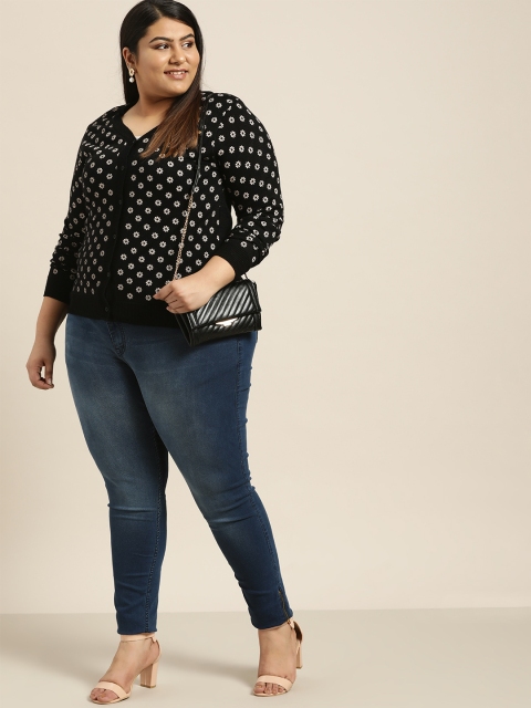 

Sztori Plus Size Women Black Off-White Printed Cardigan