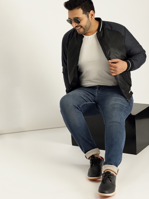 

Sztori Plus Size Men Black Solid Bomber Jacket