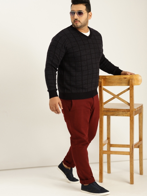 

Sztori Plus Size Men Black Grey Checked Sweater