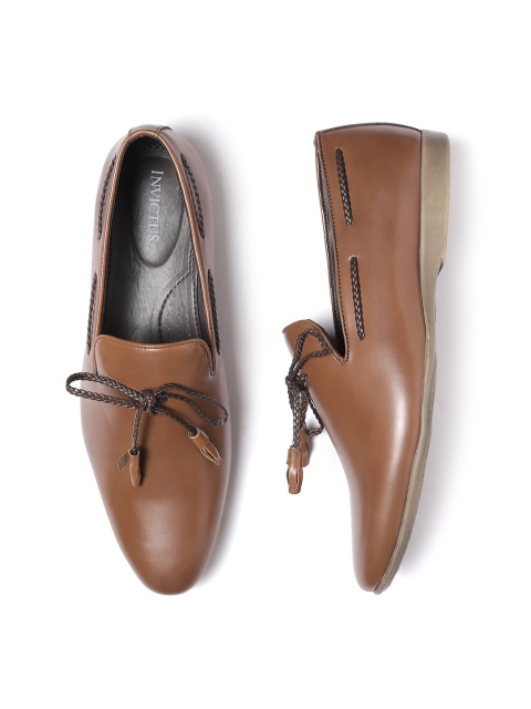 

INVICTUS Men Brown Semiformal Slip-Ons