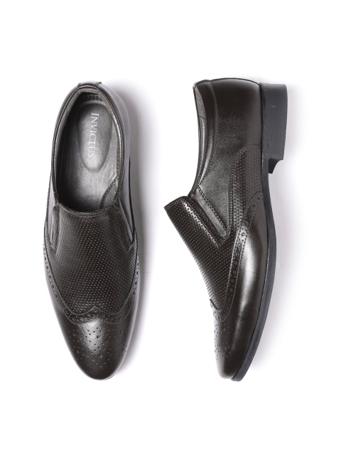 

INVICTUS Men Coffee Brown Textured Semiformal Slip-Ons