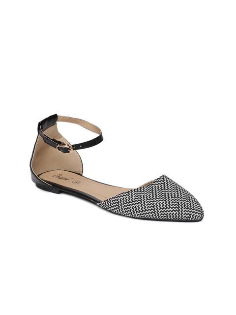 

People Women Black & White Woven Design Ballerinas