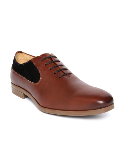 

Louis Philippe Men Brown & Black Leather Oxfords